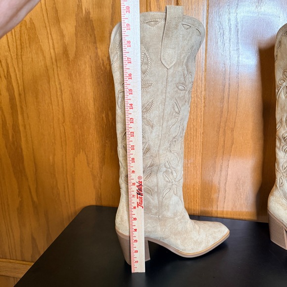 ISNOM Sz 10 Women Tan Faux Suede Western Cowboy Boots Embroidered NIB - Picture 7 of 9